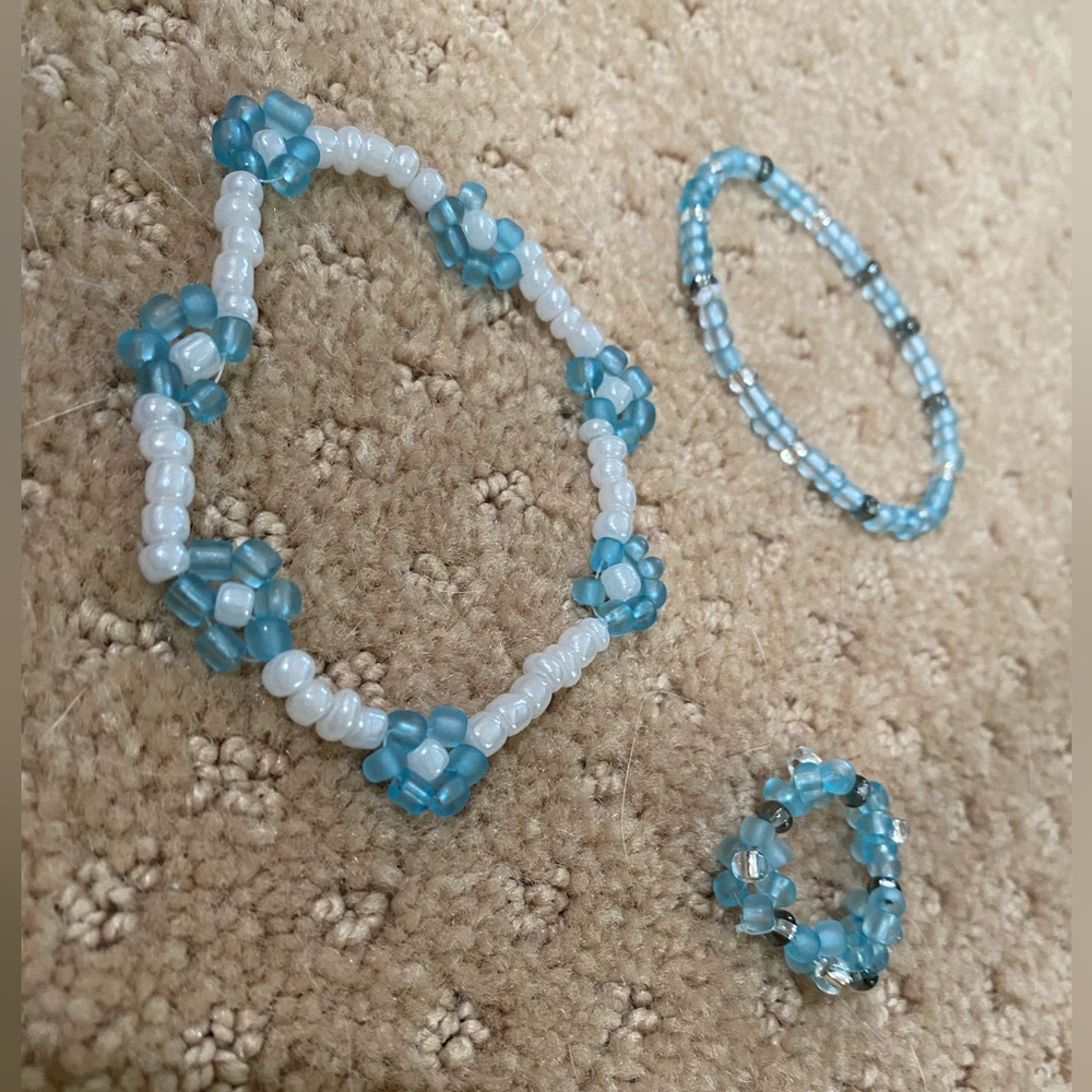 11 pack jewelry (10 bracelets, 1 ring) - Picture 2 of 5